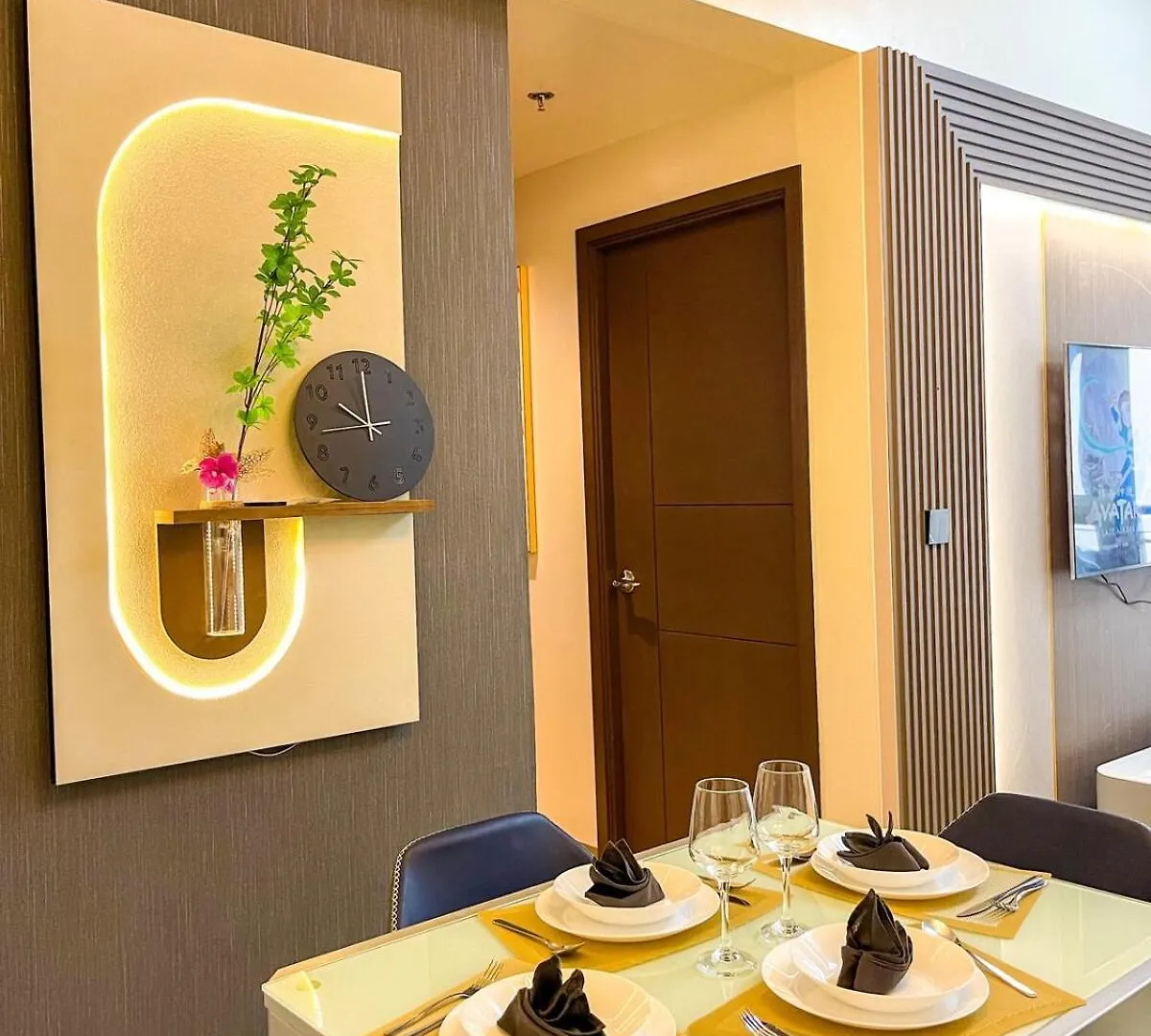 Spacious 2Br Luxury Suite Across Okada, Airport Manila