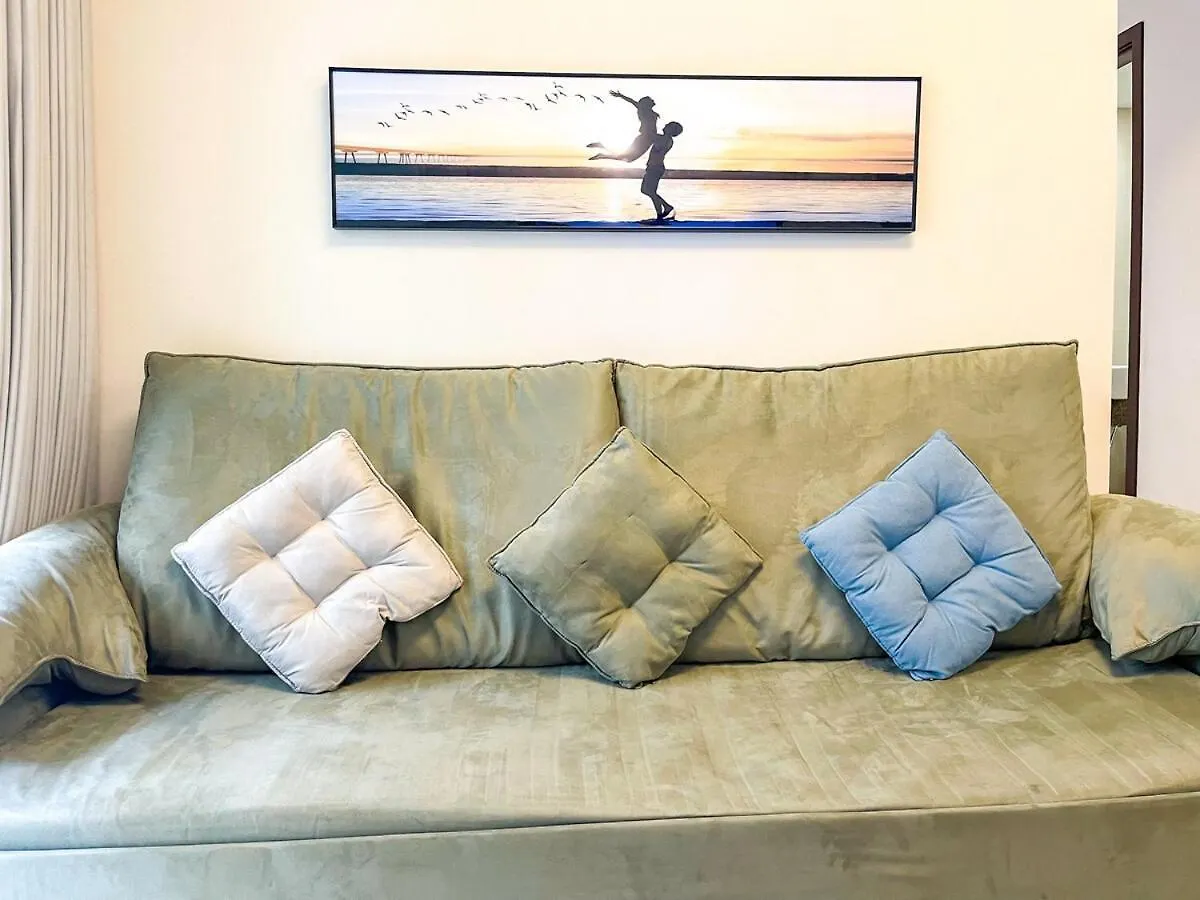 Spacious 2Br Luxury Suite Across Okada, Airport Manila Apartment