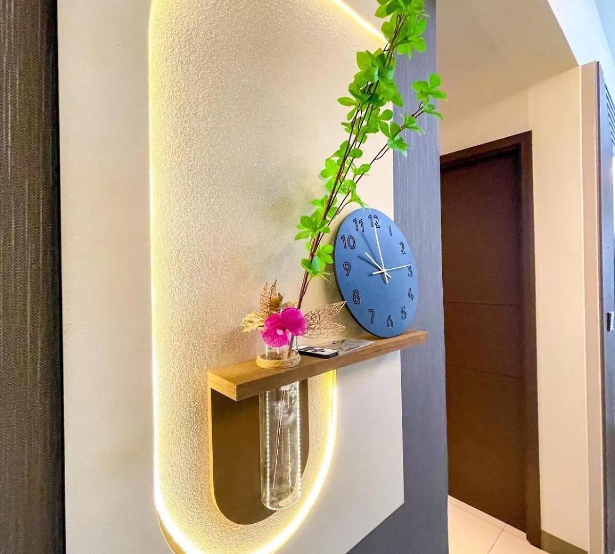 Spacious 2Br Luxury Suite Across Okada, Airport Manila Apartment
