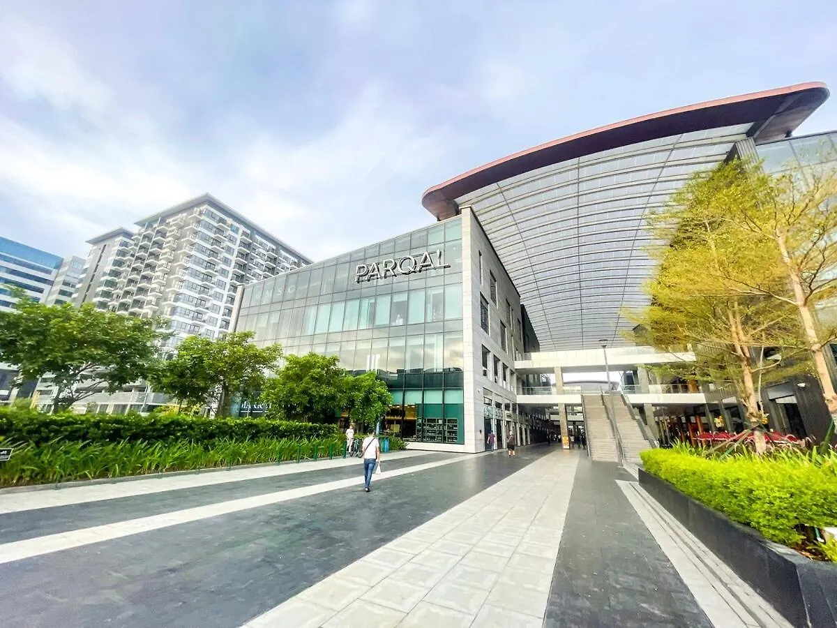 Spacious 2Br Luxury Suite Across Okada, Airport Manila Philippines